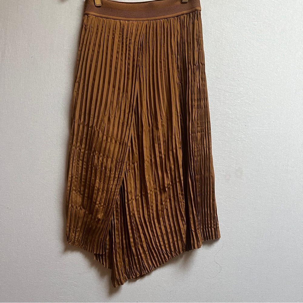 Vince Pleated Midi Skirt Pure Silk Blend Elastic Waist Camel Brown Women's Sz XS